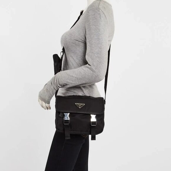 Prada Black Re-Nylon/Saffiano Crossbody Shoulder Bag - 2VD034 - Picture 2 of 12